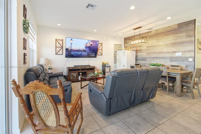 4 of 36 - 13251 Sw 274th Ter, Homestead, FL