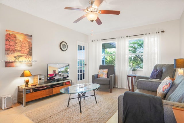 4 of 30 - 5003 Nw 35th St 608, Lauderdale Lakes, FL