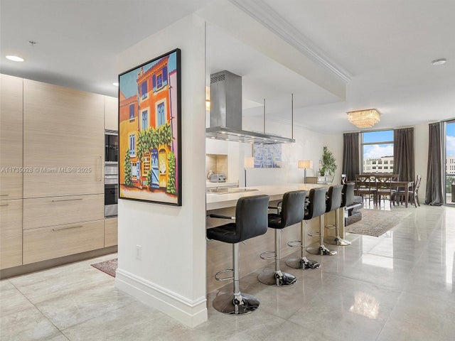 5 of 18 - 17301 Biscayne Blvd 506, North Miami Beach, FL
