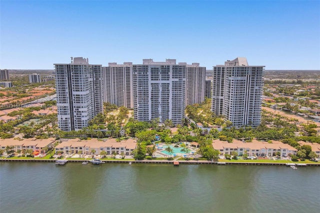 2 of 46 - 21150 Point Pl 2603, Aventura, FL
