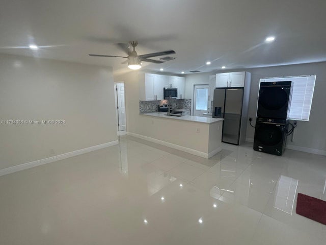 4 of 25 - 1187 Nw 29th Ter, Fort Lauderdale, FL
