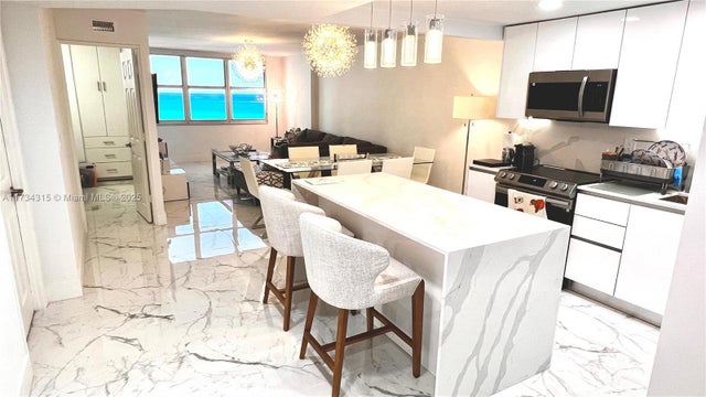 2 of 18 - 6039 Collins Ave 1210, Miami Beach, FL
