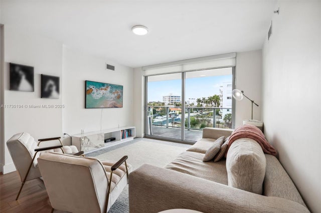 5 of 28 - 1025 92nd St 402, Bay Harbor Islands, FL