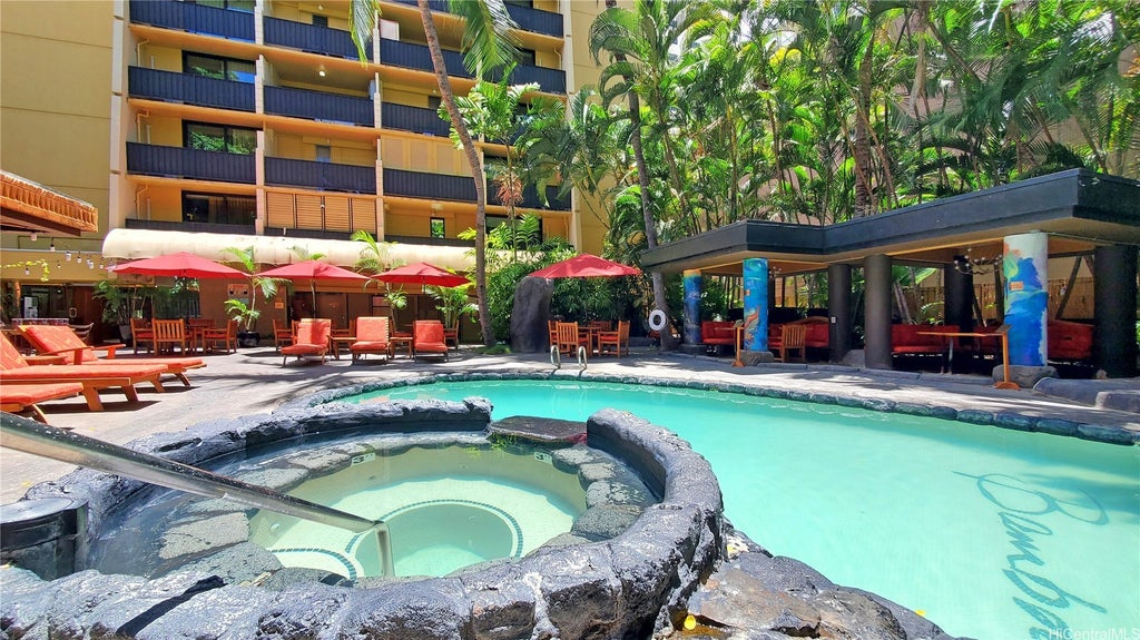 (unit #1104) 2425 Kuhio Avenue, Honolulu