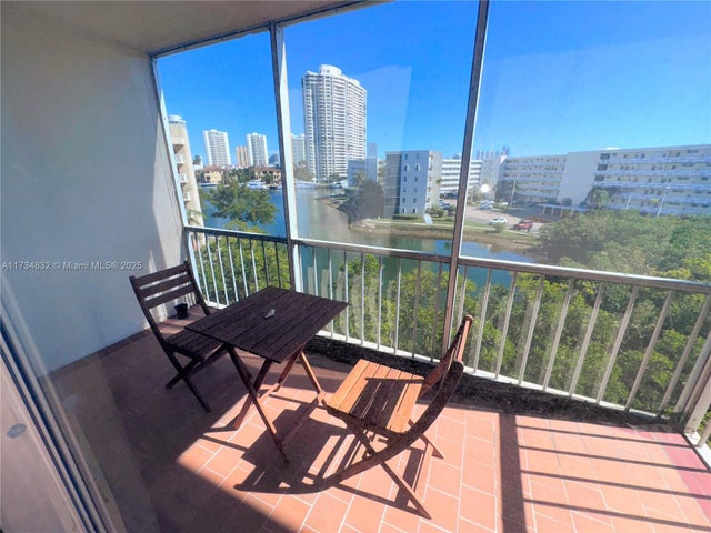 2 of 25 - 2930 Point East Dr E510, Aventura, FL