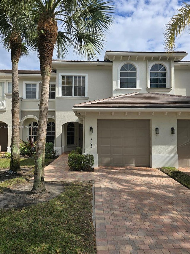 1 of 12 - 6421 Bella Cir 303, Boynton Beach, FL