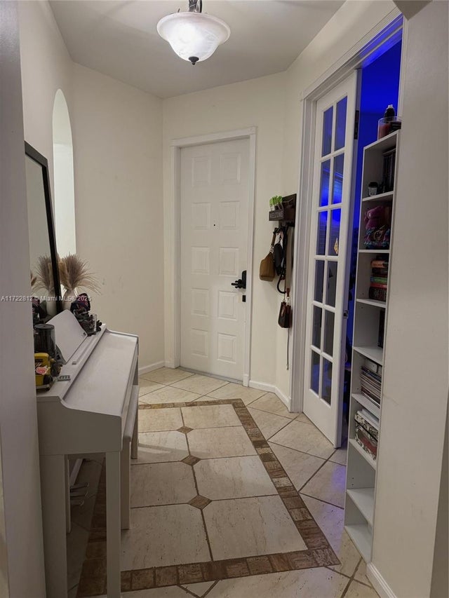 4 of 12 - 6421 Bella Cir 303, Boynton Beach, FL