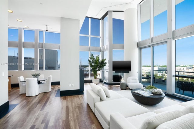 1 of 42 - 101 20th Street Th-d, Miami Beach, FL