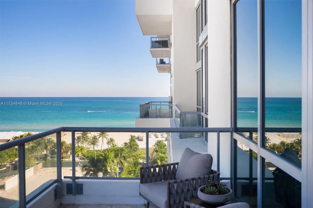 2 of 42 - 101 20th Street Th-d, Miami Beach, FL