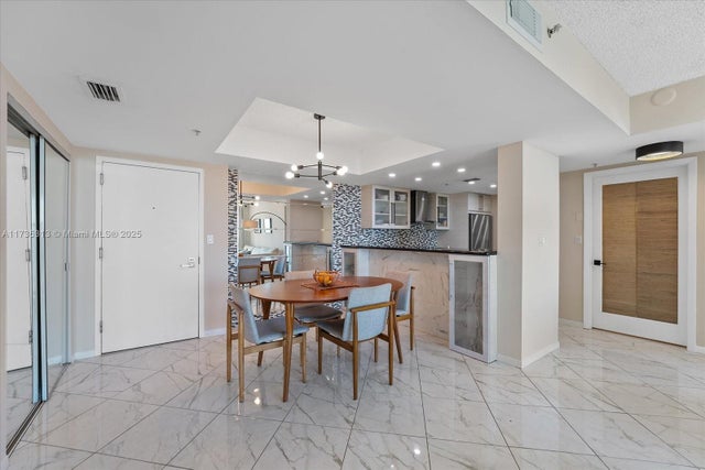 3 of 34 - 650 West Ave 1804, Miami Beach, FL
