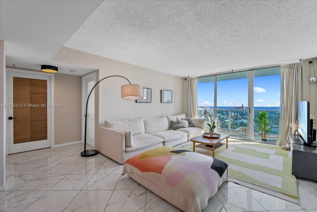 4 of 34 - 650 West Ave 1804, Miami Beach, FL