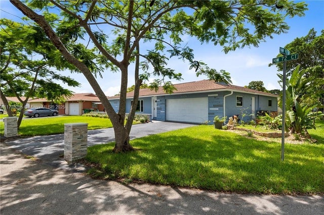 2 of 34 - 9106 Nw 72nd Ct, Tamarac, FL