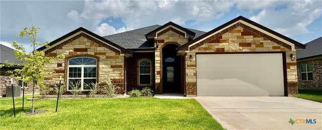 611 Dred Roger Circle, Killeen