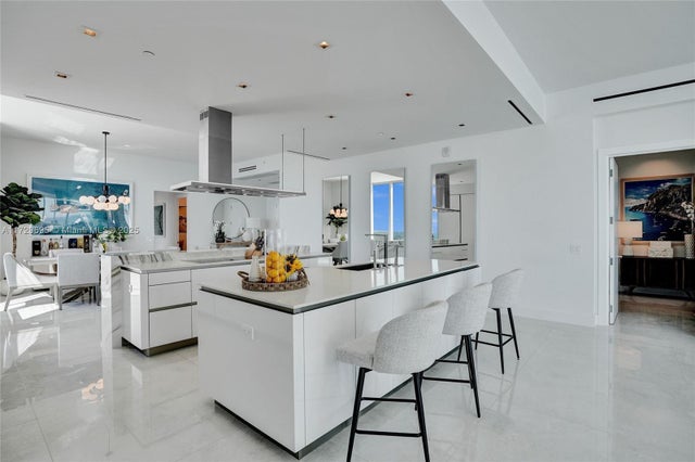 5 of 76 - 18501 Collins Ave 4304, Sunny Isles Beach, FL