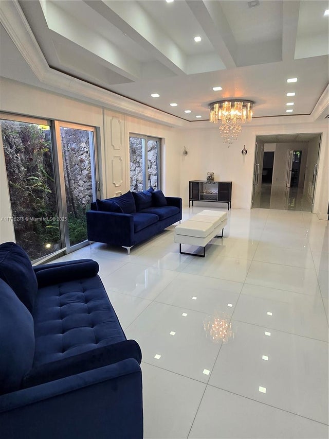 3 of 58 - 6321 Sw 106th Ave, Miami, FL