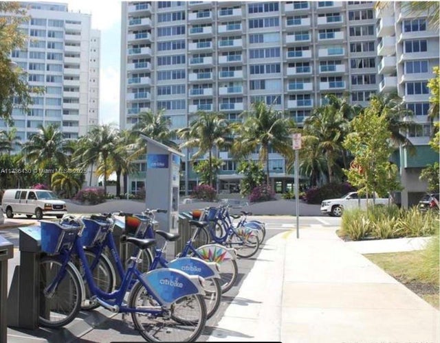 3 of 22 - 1200 West Ave 924, Miami Beach, FL