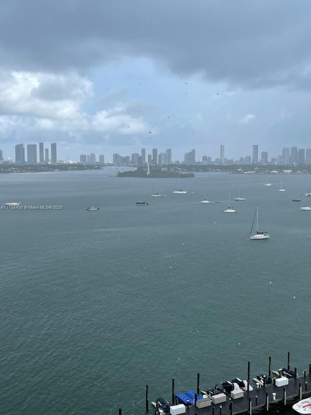 5 of 22 - 1200 West Ave 924, Miami Beach, FL