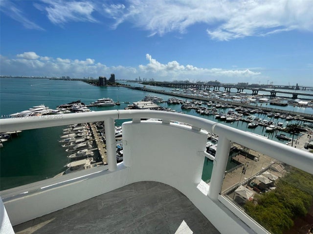 4 of 32 - 1717 N Bayshore Dr A-1231, Miami, FL