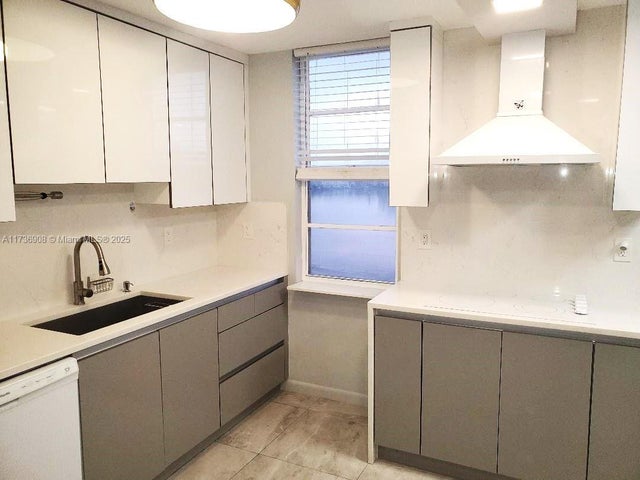 4 of 57 - 301 174th St 514, Sunny Isles Beach, FL