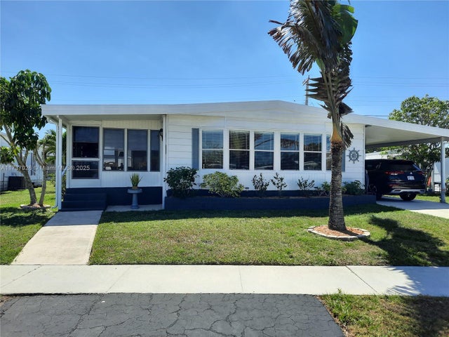 1 of 22 - 4218 Meadow View Dr, Boynton Beach, FL