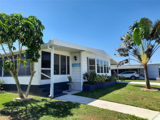 3 of 22 - 4218 Meadow View Dr, Boynton Beach, FL