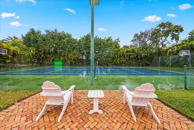 4 of 37 - 5922 Sw 105th St, Pinecrest, FL