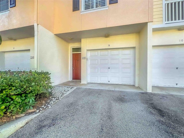 1 of 31 - 125 Galicia Way 204, Jupiter, FL