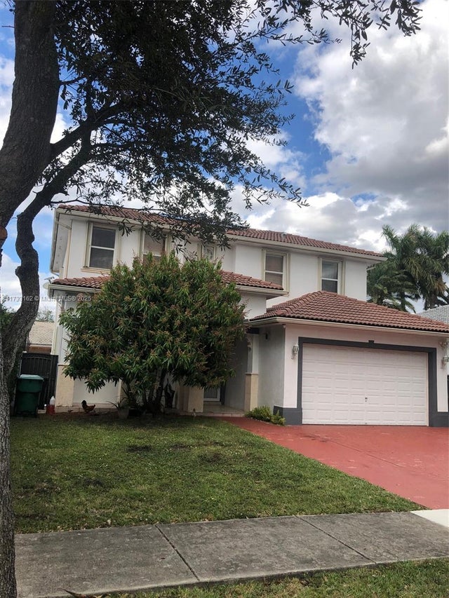 1 of 48 - 8767 Nw 139th Ter, Miami Lakes, FL