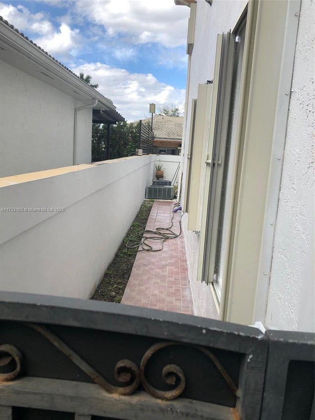 3 of 48 - 8767 Nw 139th Ter, Miami Lakes, FL