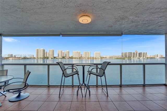 17700 N Bay Rd 608, Sunny Isles Beach