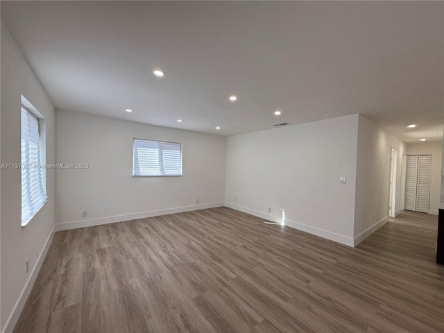 5 of 15 - 2201 Nw 6th Ct, Fort Lauderdale, FL