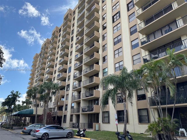 4 of 18 - 1470 Ne 123rd St A708, North Miami, FL