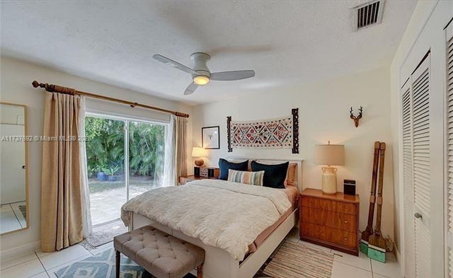 4 of 8 - 1180 Sw 4th Ter, Pompano Beach, FL