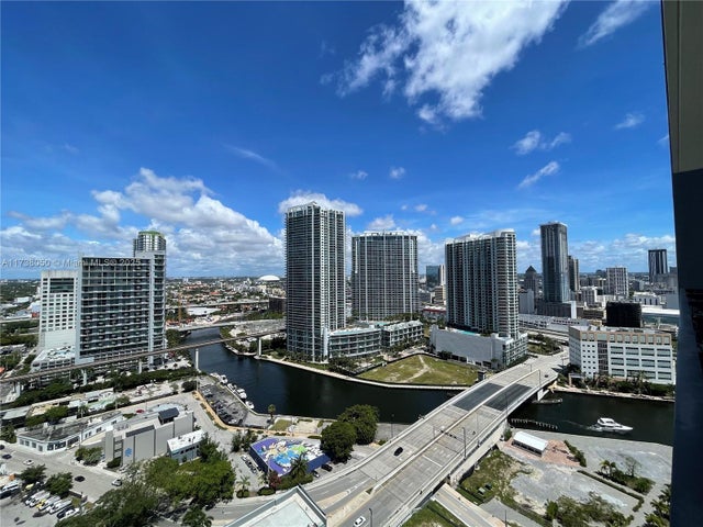 5 of 27 - 68 Se 6th St 2408, Miami, FL