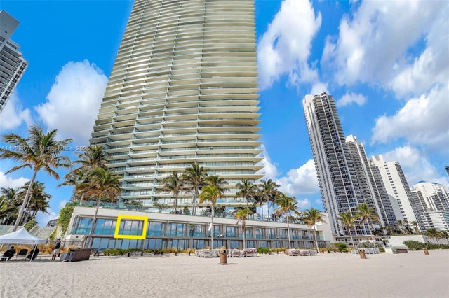2 of 22 - 18975 Collins Ave Cabana #17, Sunny Isles Beach, FL