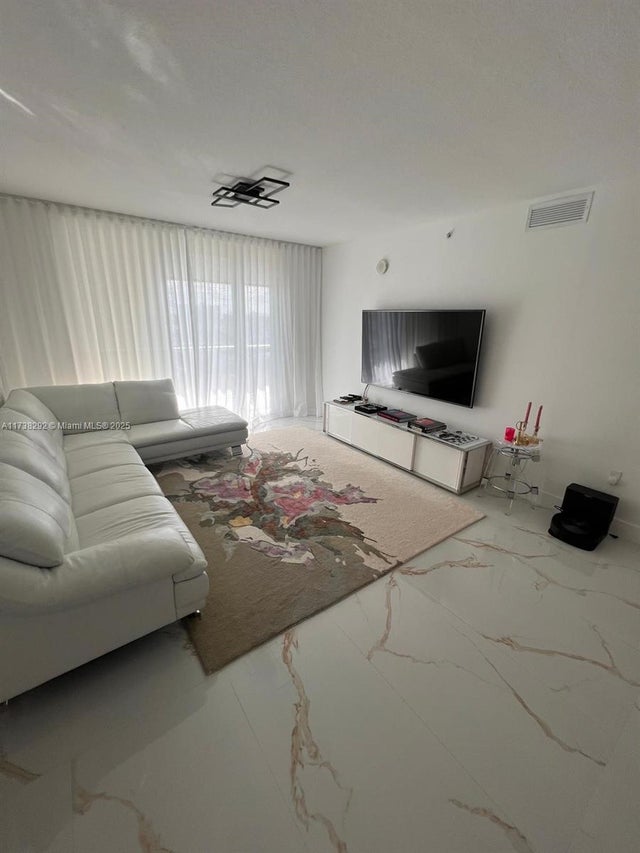 5 of 22 - 300 Sunny Isles Blvd 4-1504, Sunny Isles Beach, FL