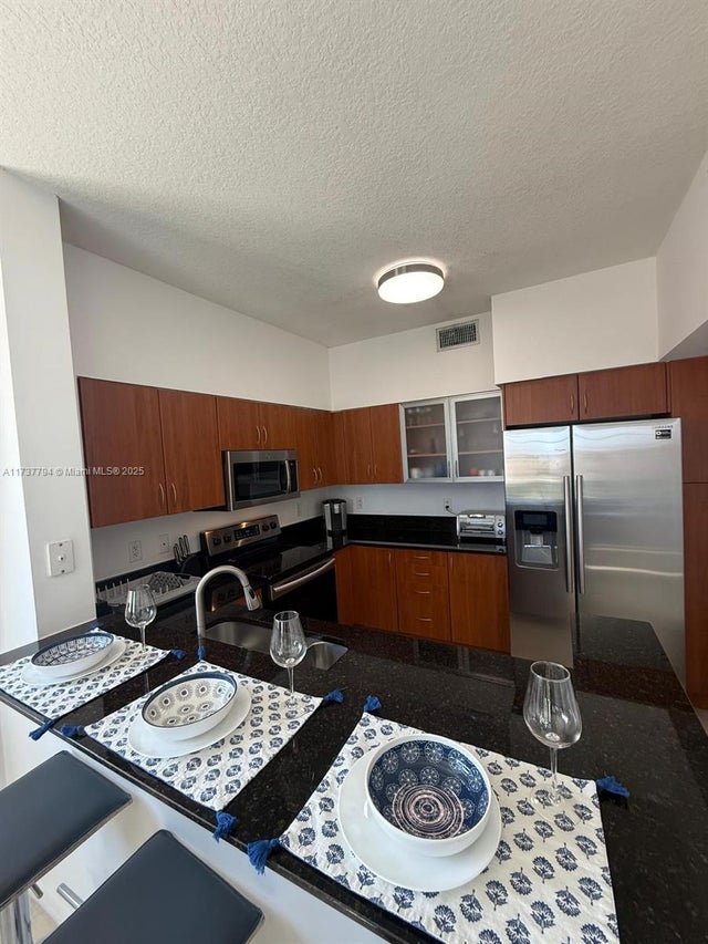 5 of 42 - 233 S Federal Hwy 725, Boca Raton, FL