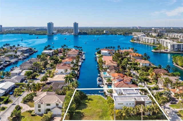 1 of 38 - 17050 Ne 35th Ave, North Miami Beach, FL