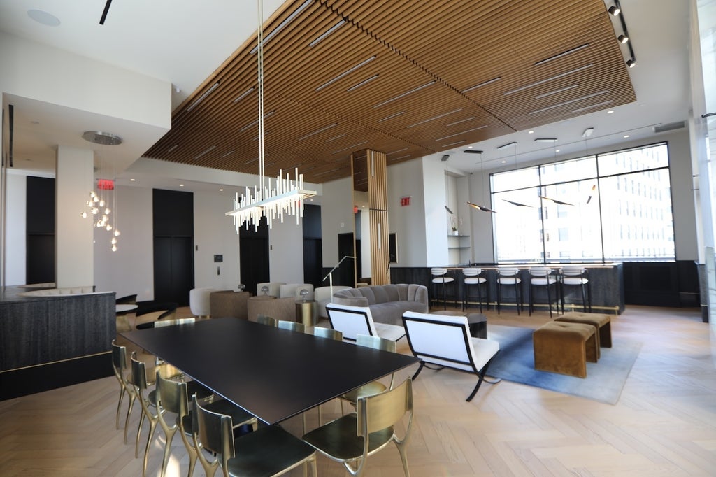 11 of 23 - 40 Broad St. 15e, New York City, NY