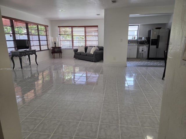 4 of 27 - 12890 Ne Miami Ct, North Miami, FL