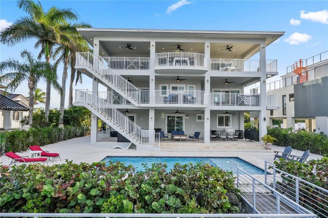 1 of 52 - 66 S Andros Rd, Key Largo, FL