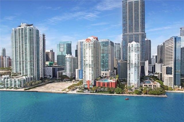 4 of 82 - 1155 Brickell Bay Dr 704, Miami, FL
