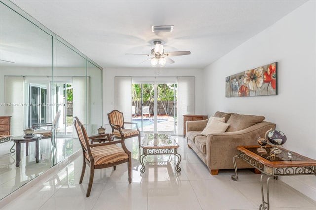 2 of 37 - 2452 Nw 98th Ln, Coral Springs, FL