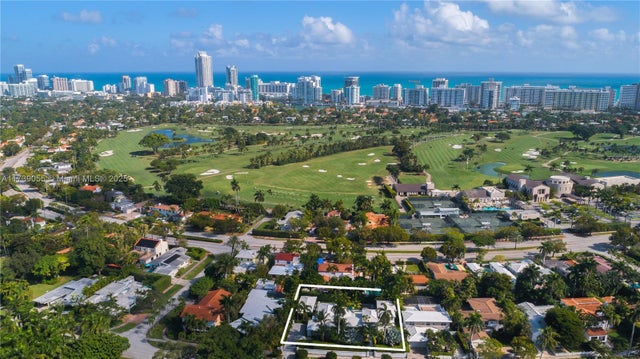 2 of 16 - 5763 N Bay Rd, Miami Beach, FL