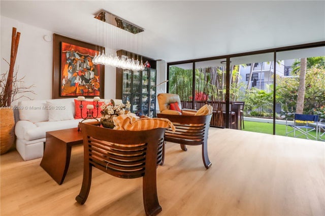 2 of 26 - 101 Ocean Lane Dr 1017, Key Biscayne, FL