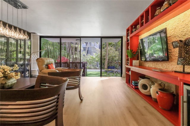 4 of 26 - 101 Ocean Lane Dr 1017, Key Biscayne, FL