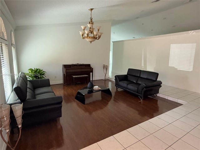 5 of 59 - 19895 Sw 184th St, Miami, FL