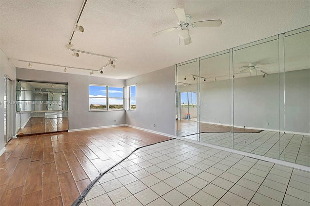 3 of 32 - 3301 Spanish Moss Ter 904, Lauderhill, FL