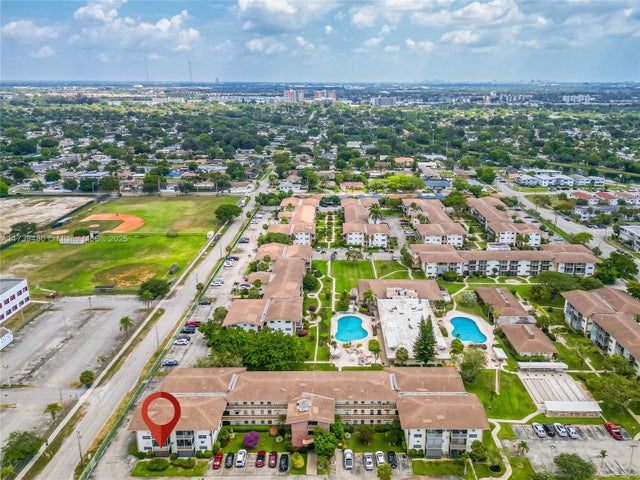 2 of 31 - 16801 Ne 13th Ave 101, Miami, FL