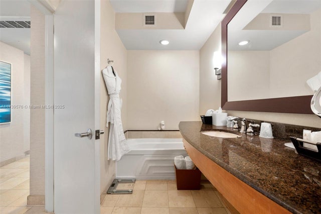 3 of 30 - 18001 Collins Ave 1003, Sunny Isles Beach, FL